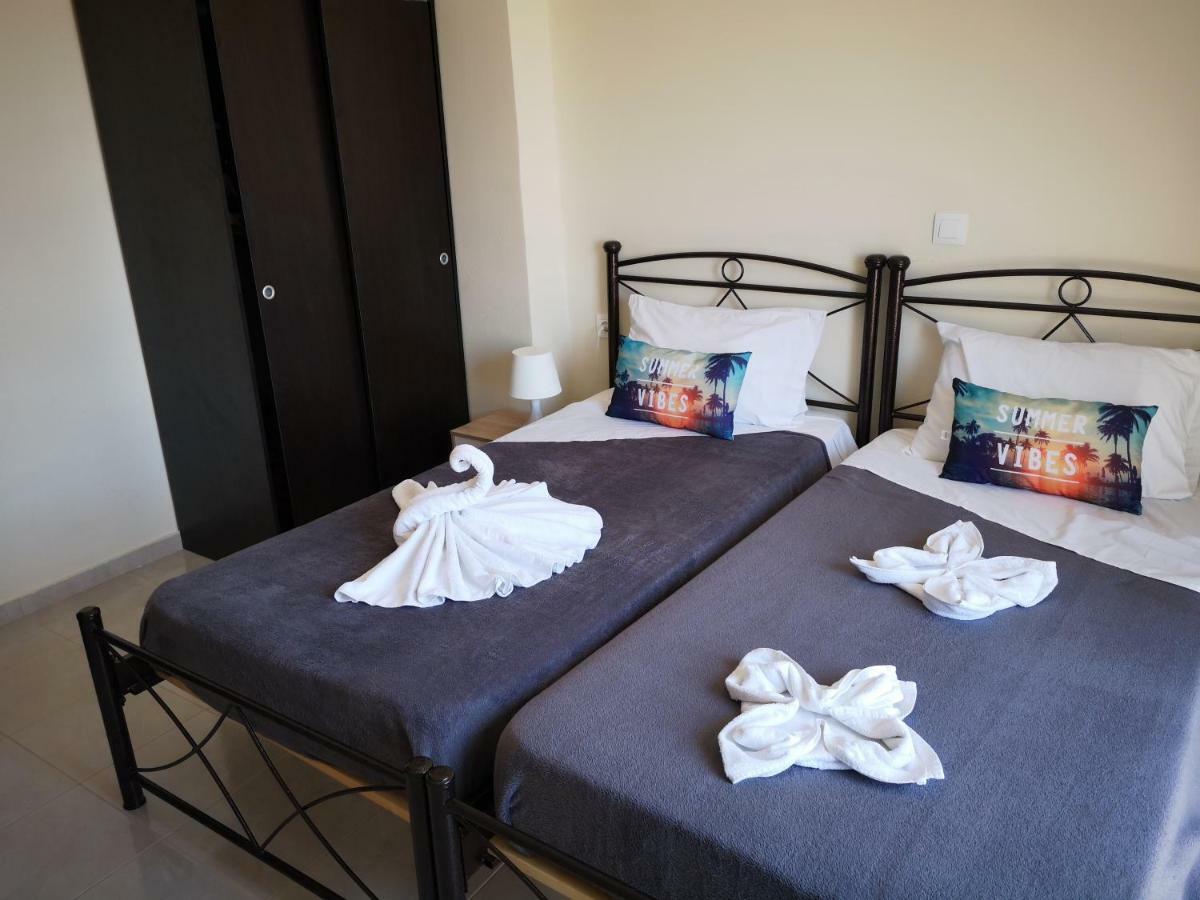 מרטיאס Apartment Alexis Armeno מראה חיצוני תמונה